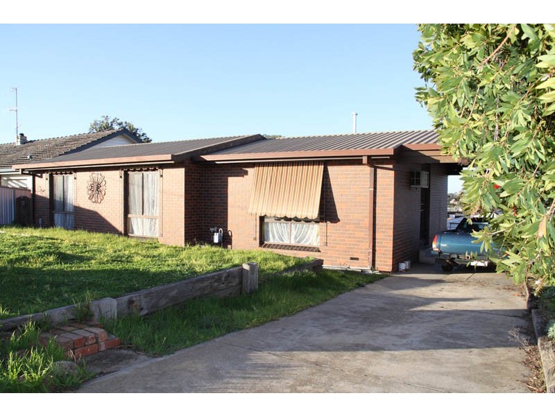 19 Smalley Street, California Gully VIC 3556