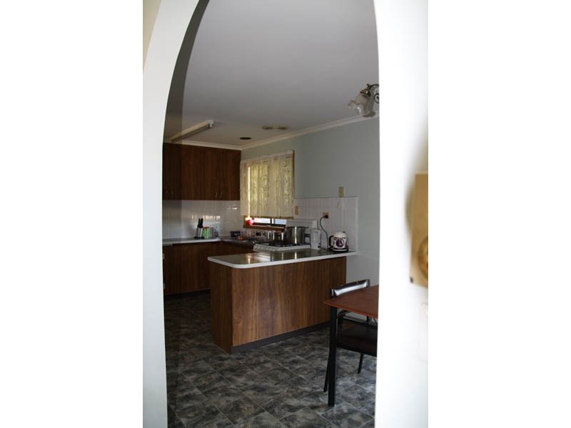 19 Smalley Street, California Gully VIC 3556