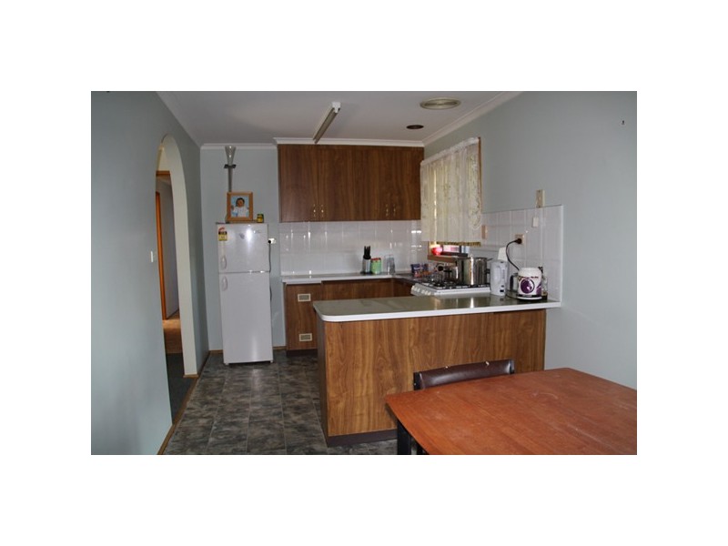 19 Smalley Street, California Gully VIC 3556