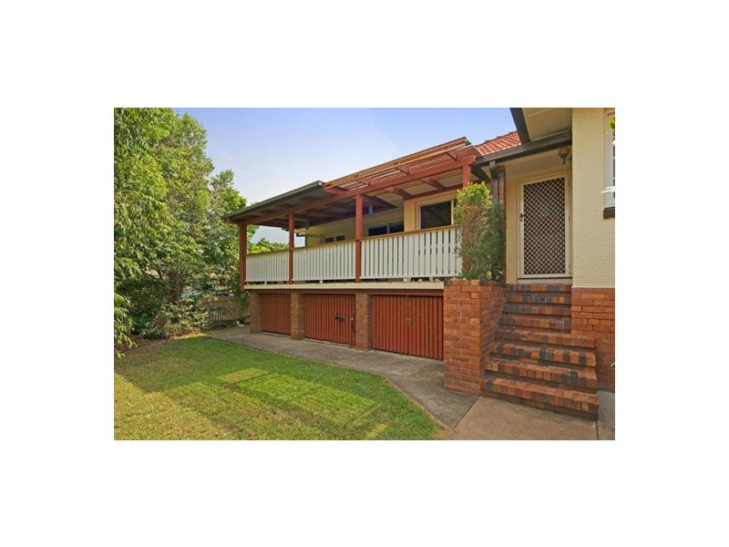 129 Ardoyne Road, Oxley QLD 4075