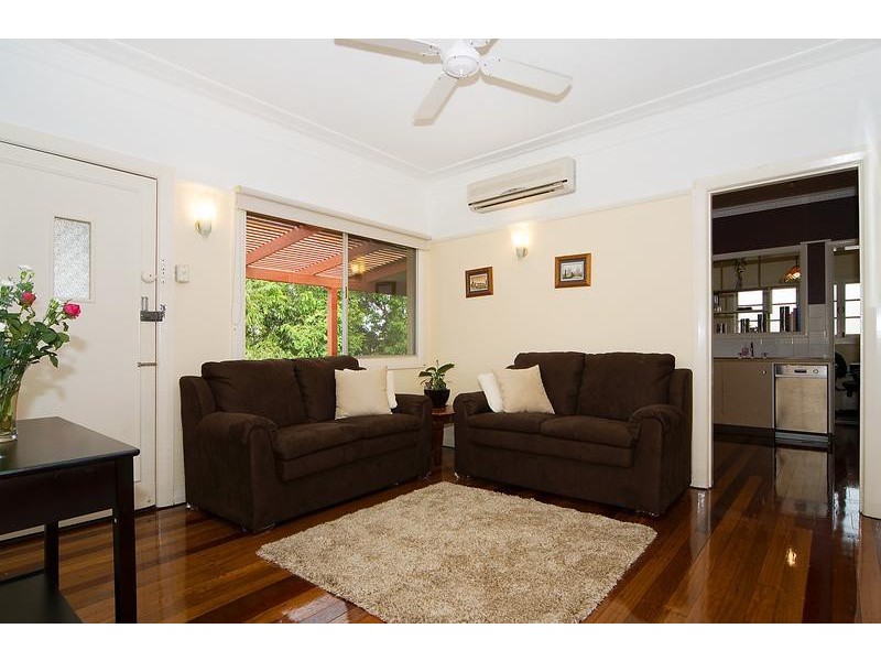 129 Ardoyne Road, Oxley QLD 4075