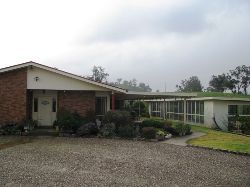 178 Smarts Road, Tumut NSW 2720