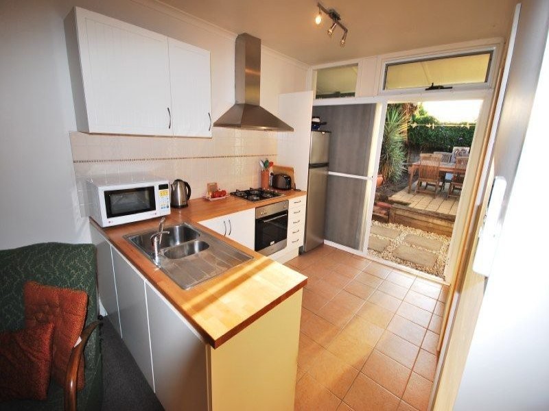 8 Taylor Street, Brompton SA 5007