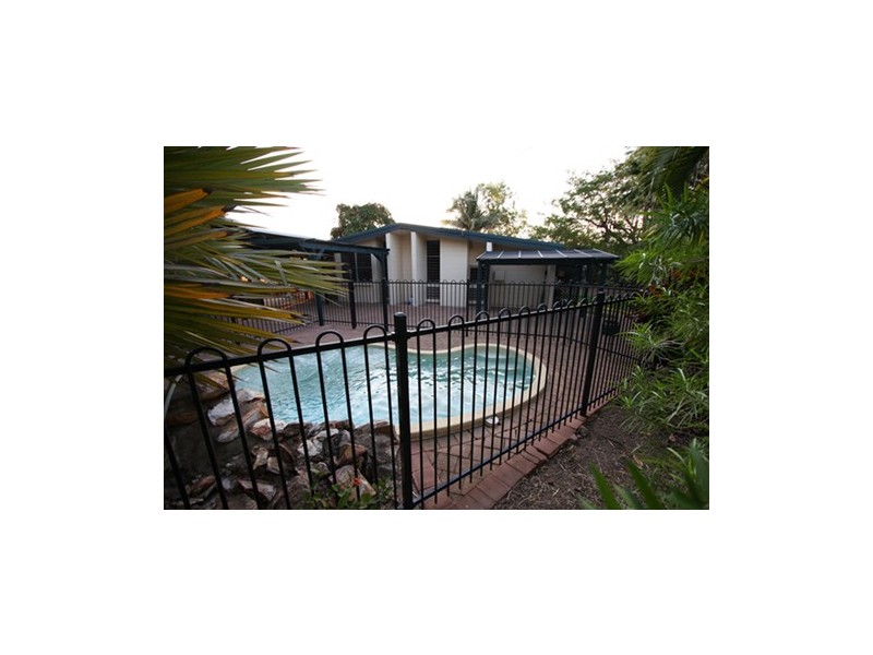 17 Mackillop Street, Fannie Bay NT 0820