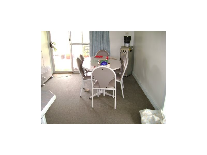 42 Rowe Street, Avoca VIC 3467