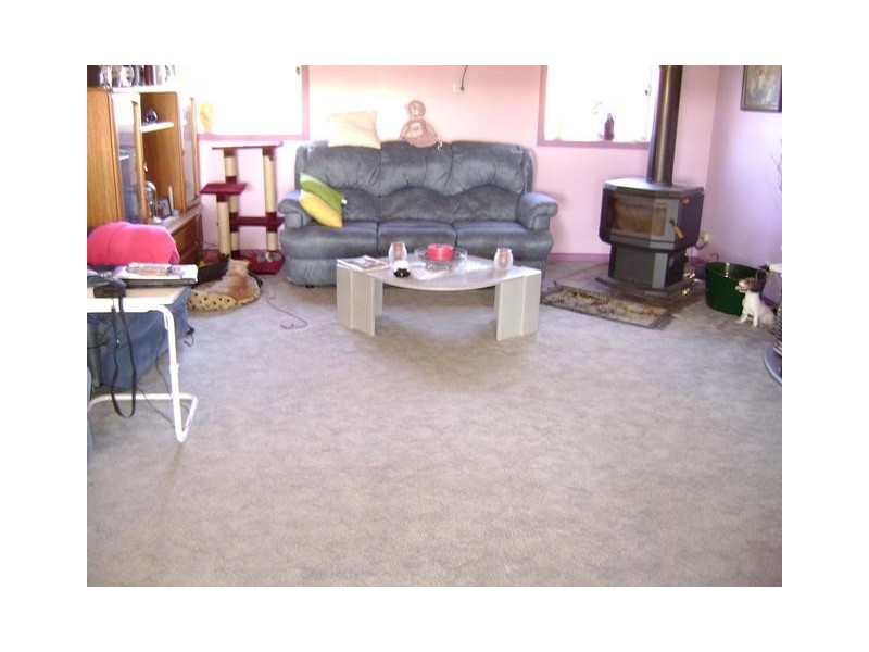 42 Rowe Street, Avoca VIC 3467