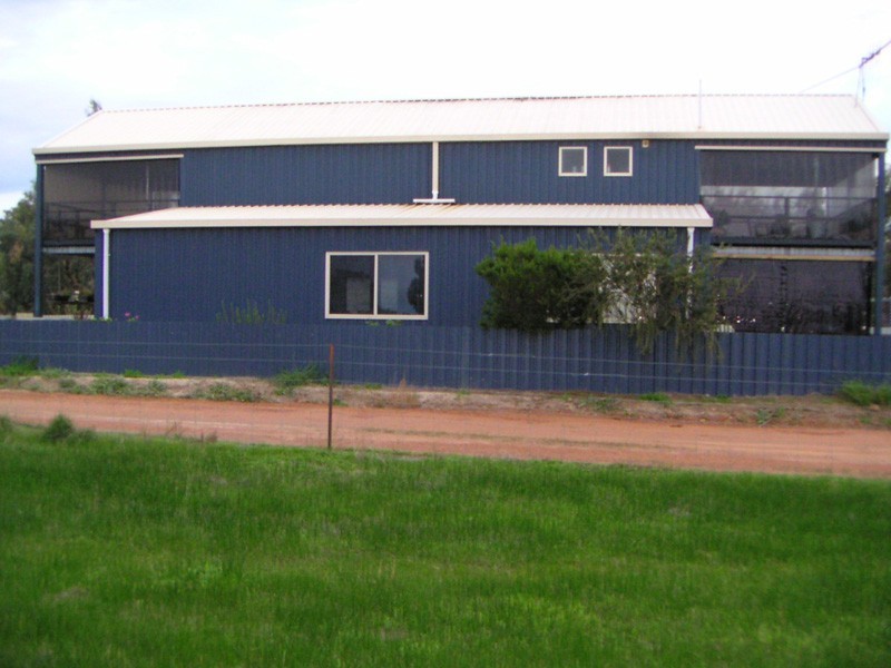 17 Mcguire Road, Broomehill WA 6318