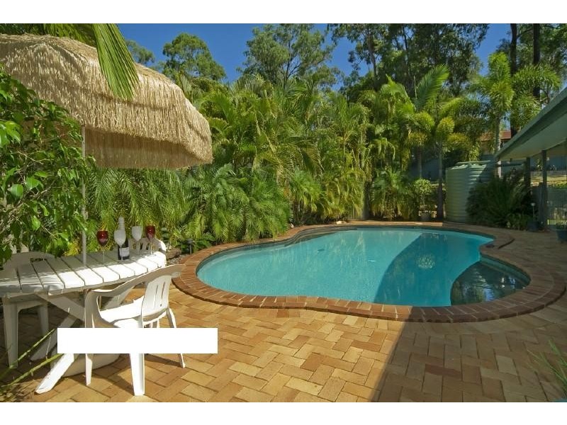 75 Mallee Drive, Tanah Merah QLD 4128
