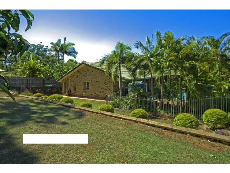 75 Mallee Drive, Tanah Merah QLD 4128