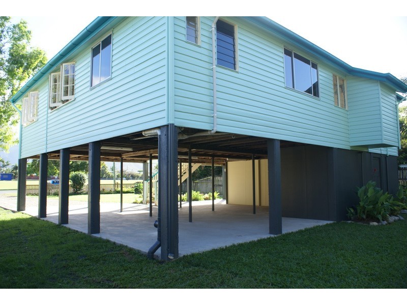 48 Barr Street, Edmonton QLD 4869