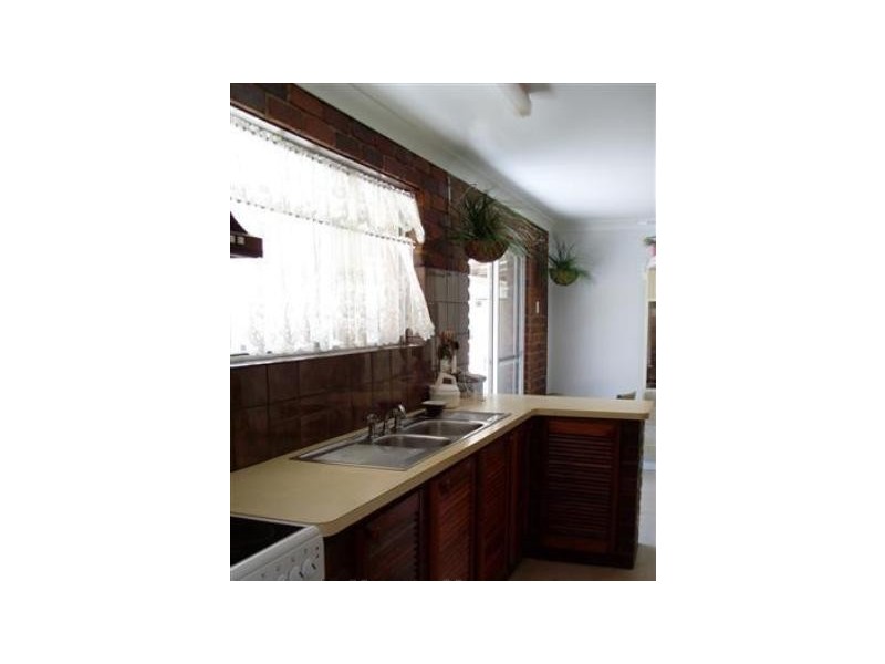 184 Carbeen Crest, Nanango QLD 4615