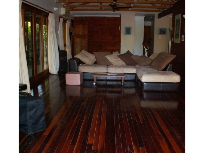 55 Rasmussen Avenue, Salonika Beach QLD 4740