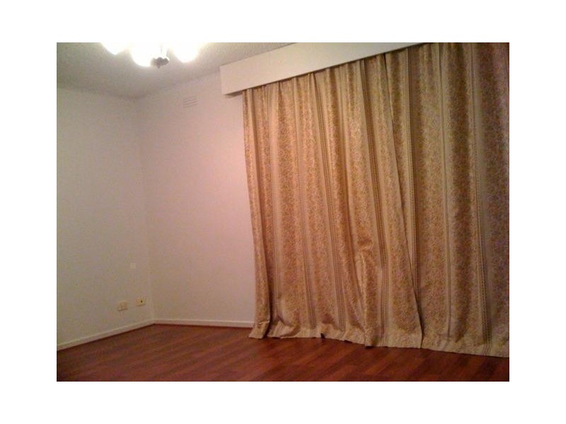 18/12 Lennon Street, Parkville VIC 3052