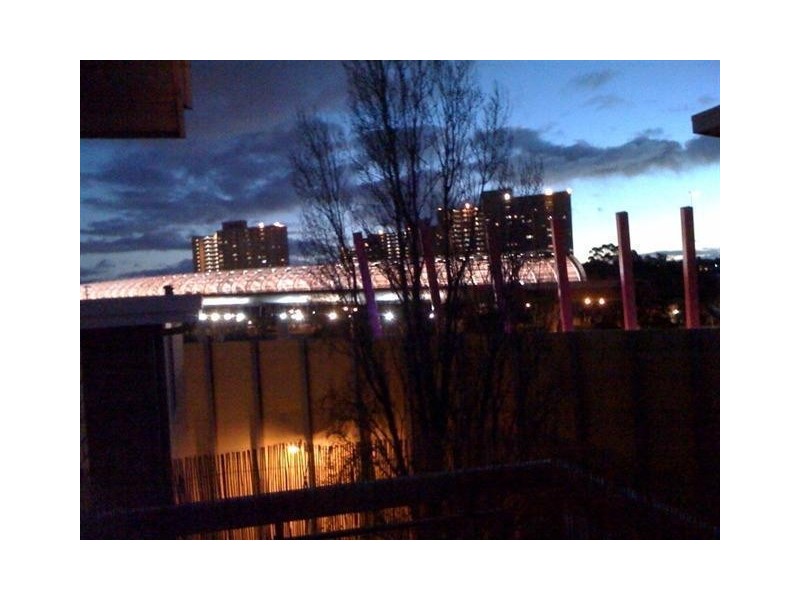 18/12 Lennon Street, Parkville VIC 3052