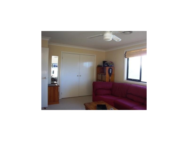 40 Feodore Drive, Cecil Hills NSW 2171