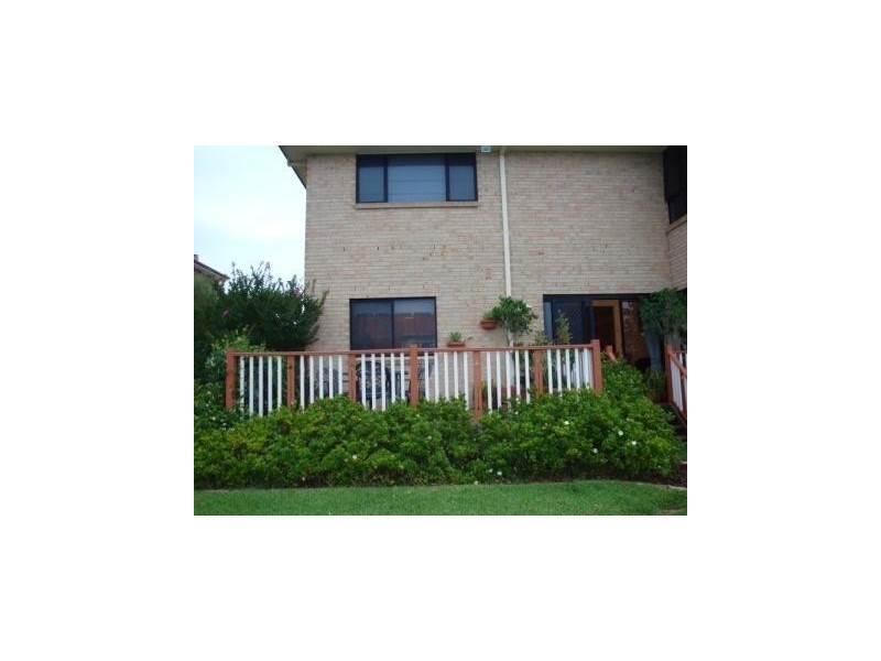 40 Feodore Drive, Cecil Hills NSW 2171