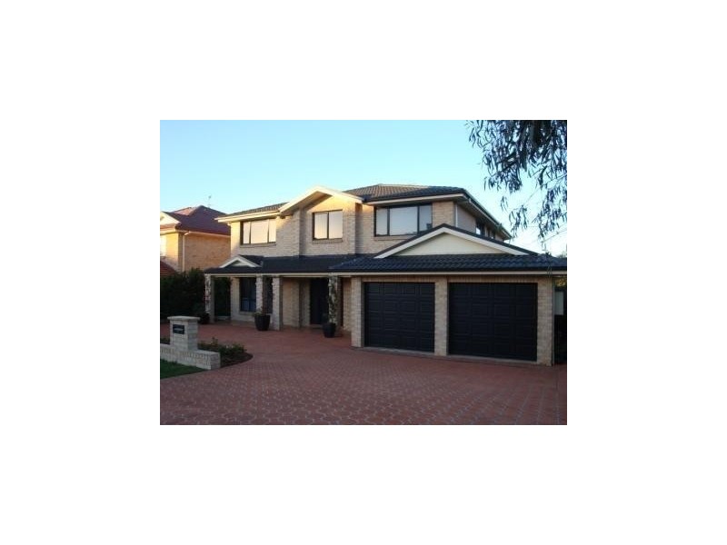 40 Feodore Drive, Cecil Hills NSW 2171