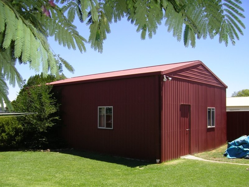 16 Bapaume, Cootamundra NSW 2590