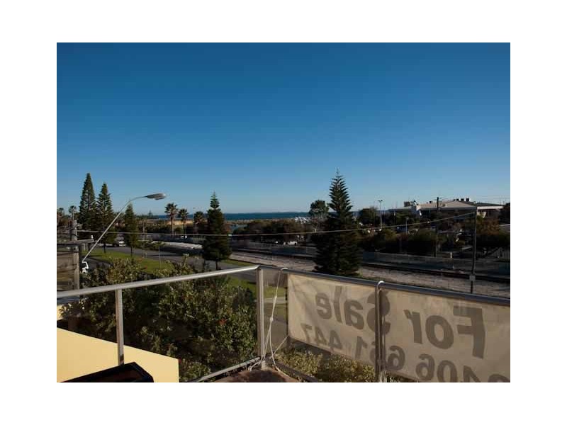 134A Marine Terrace, South Fremantle WA 6162