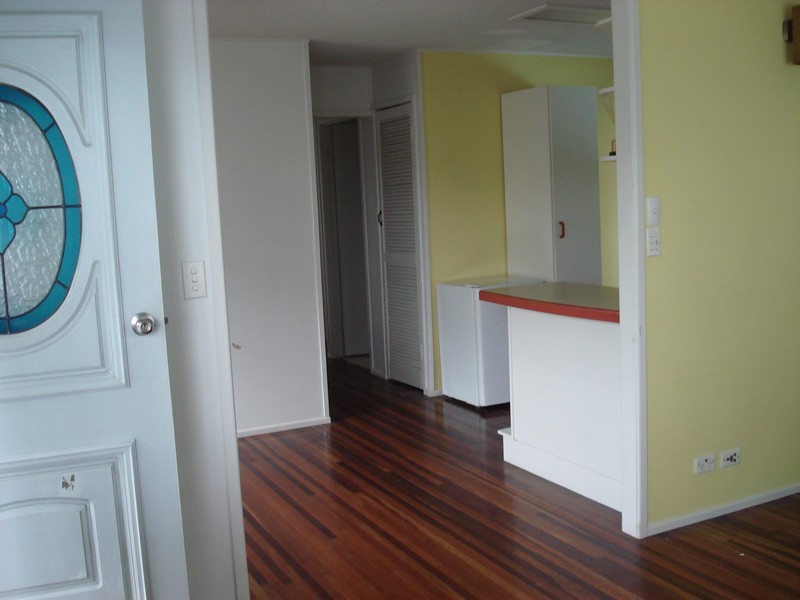 1 Marrau Court, Slade Point QLD 4740