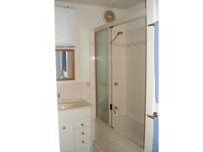 1 Marrau Court, Slade Point QLD 4740