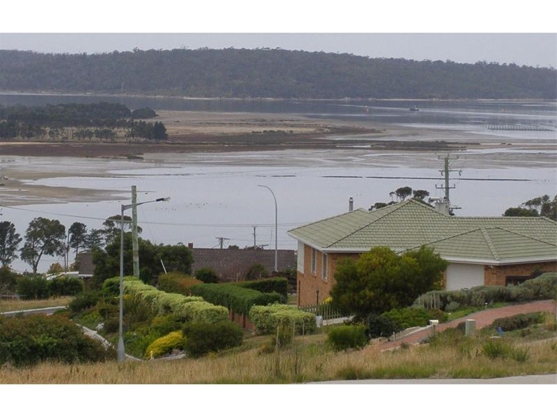 5 Susan Court, St Helens TAS 7216
