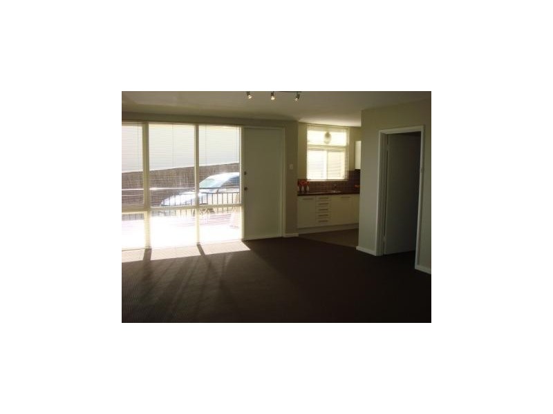 1/45 Robert Street, Como WA 6152