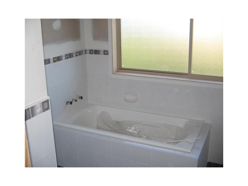 4 Kirrajong, San Remo NSW 2262