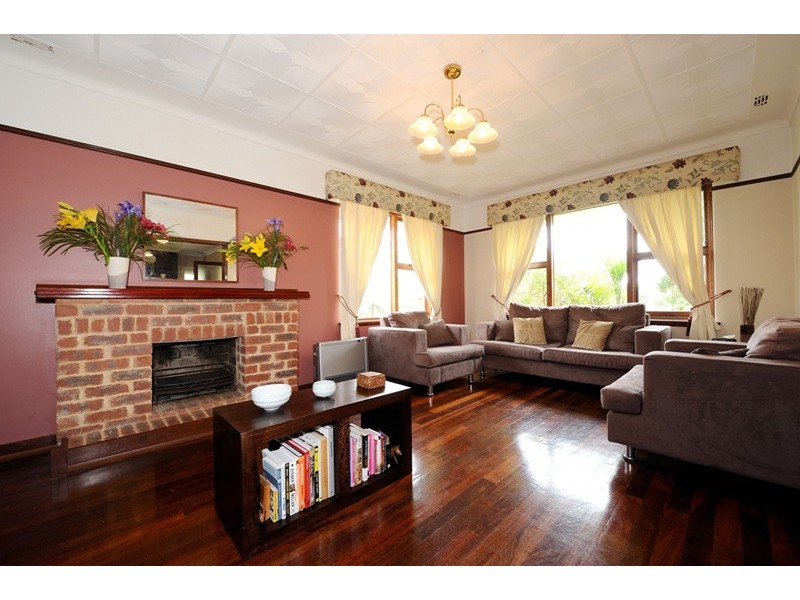 182 Penguin Road, Safety Bay WA 6169