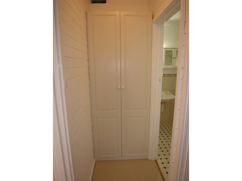 1/263 Laboucher Road, Como WA 6152