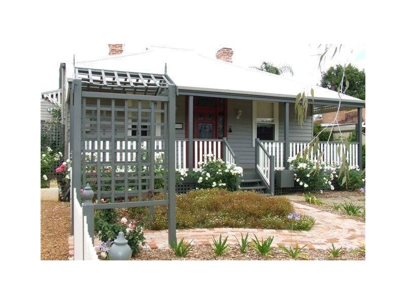 197 Brookton Hwy, Kelmscott WA 6111