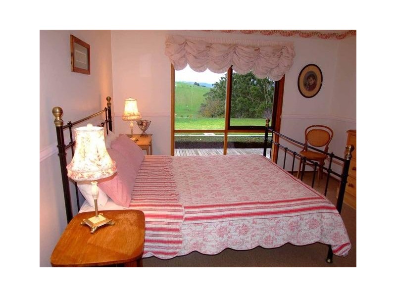 1105 Jacksons Track, Jindivick VIC 3818