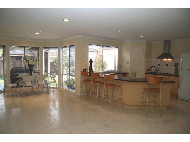 10 Heywood Court, Leopold VIC 3224