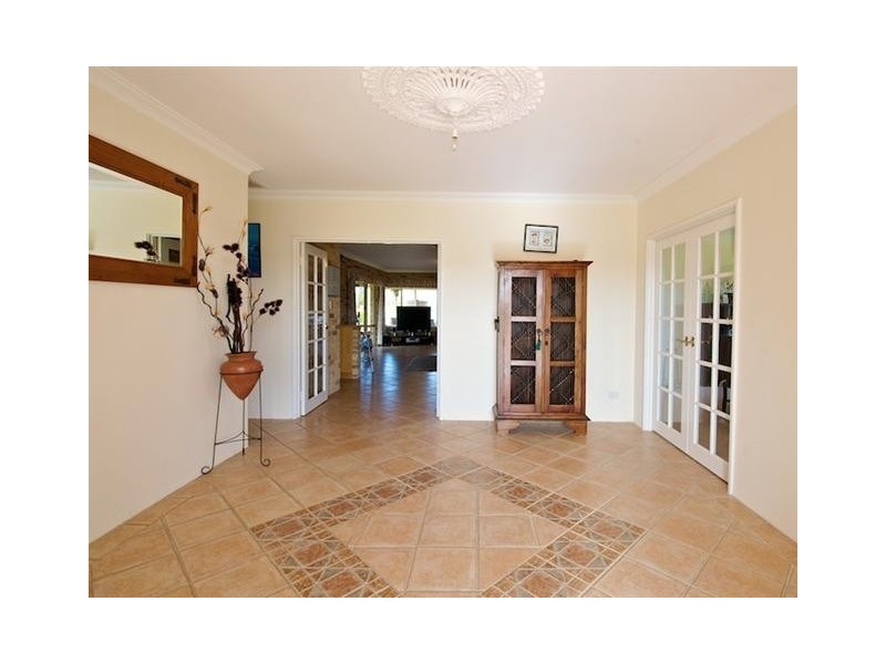 18 Blackbutt Grove, Gabbadah WA 6041