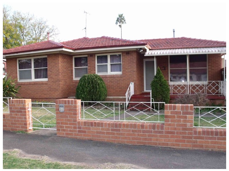 39 Macarthur Road, Elderslie NSW 2570
