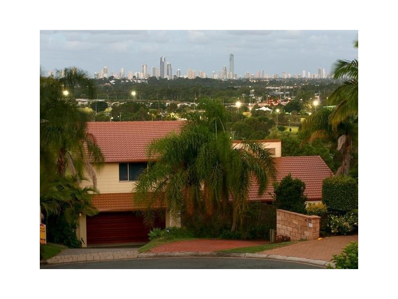 38 Amethyst Court, Carrara QLD 4211