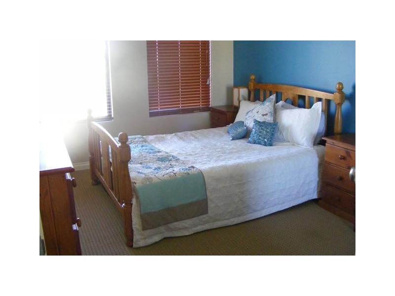 236 Dalyellup Blvd, Dalyellup WA 6230