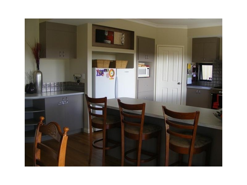 236 Dalyellup Blvd, Dalyellup WA 6230