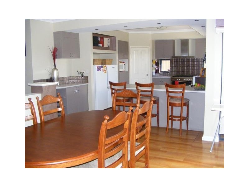 236 Dalyellup Blvd, Dalyellup WA 6230