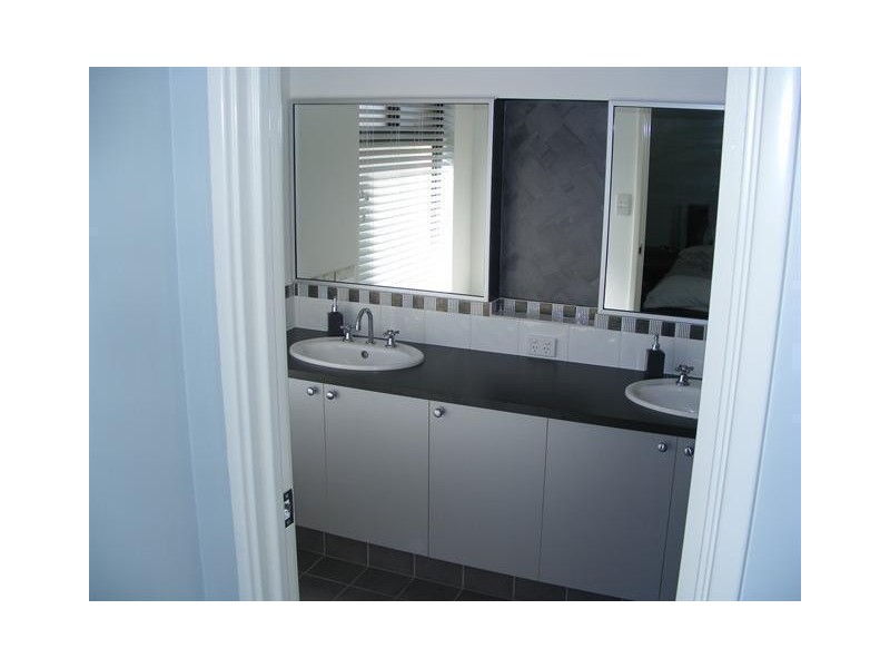 236 Dalyellup Blvd, Dalyellup WA 6230