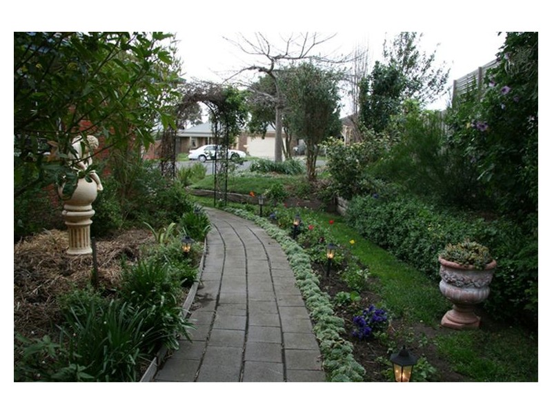 45 Townview Court, Leopold VIC 3224