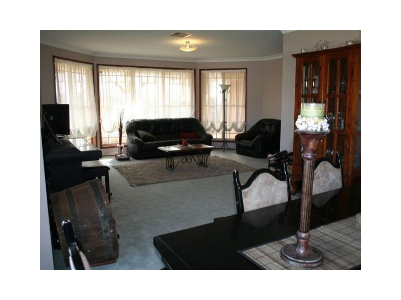 37 Queen Street, Muswellbrook NSW 2333
