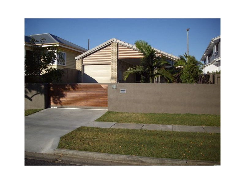 24 Queens Parade, Brighton QLD 4017