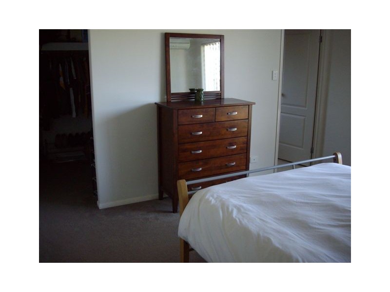 24 Queens Parade, Brighton QLD 4017