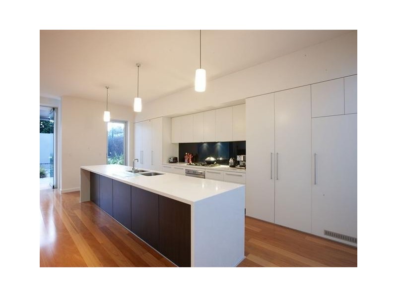 11 Perth Street, Prahran VIC 3181