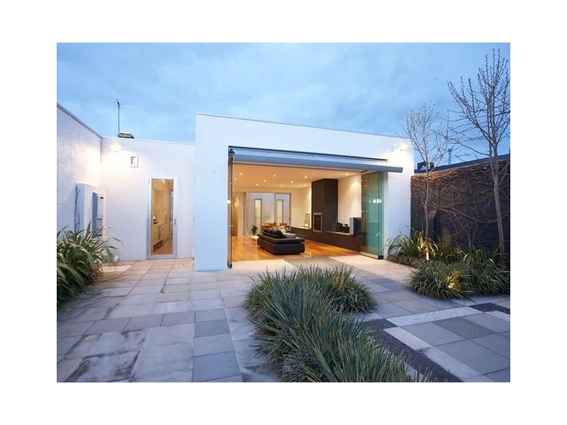 11 Perth Street, Prahran VIC 3181
