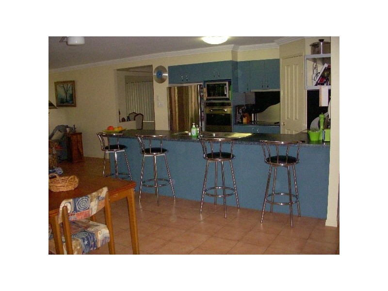 18 Coventry Court, Kippa-ring QLD 4021