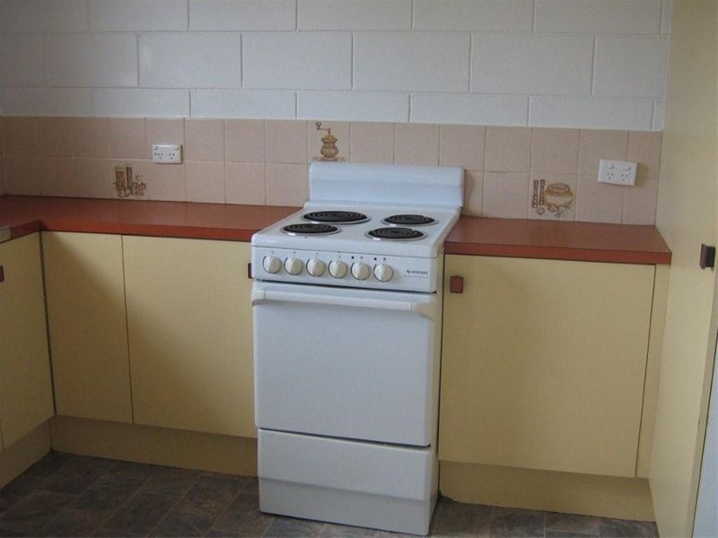 1 Kiwi Street, Condon QLD 4815