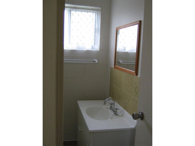 19 Gladys Street, Kelso QLD 4815