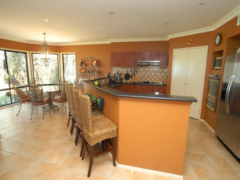 32 Kamilaroo Avenue, Lake Munmorah NSW 2259